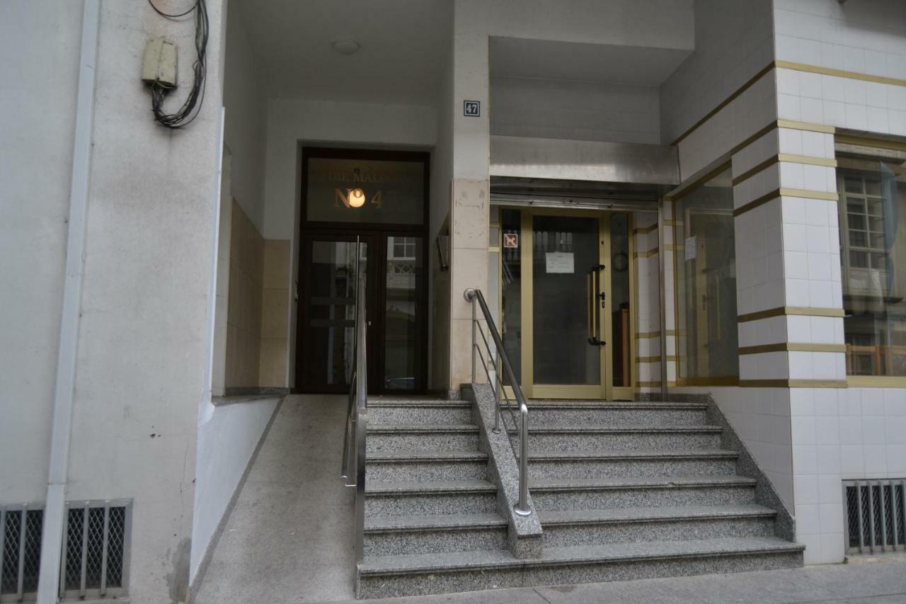 Apartamento Enfrente Al Puerto 4 Personas *